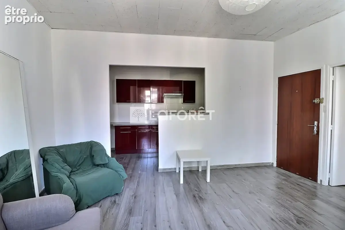 Appartement Cuers 2 pièce(s) 51 m2 - photo 2