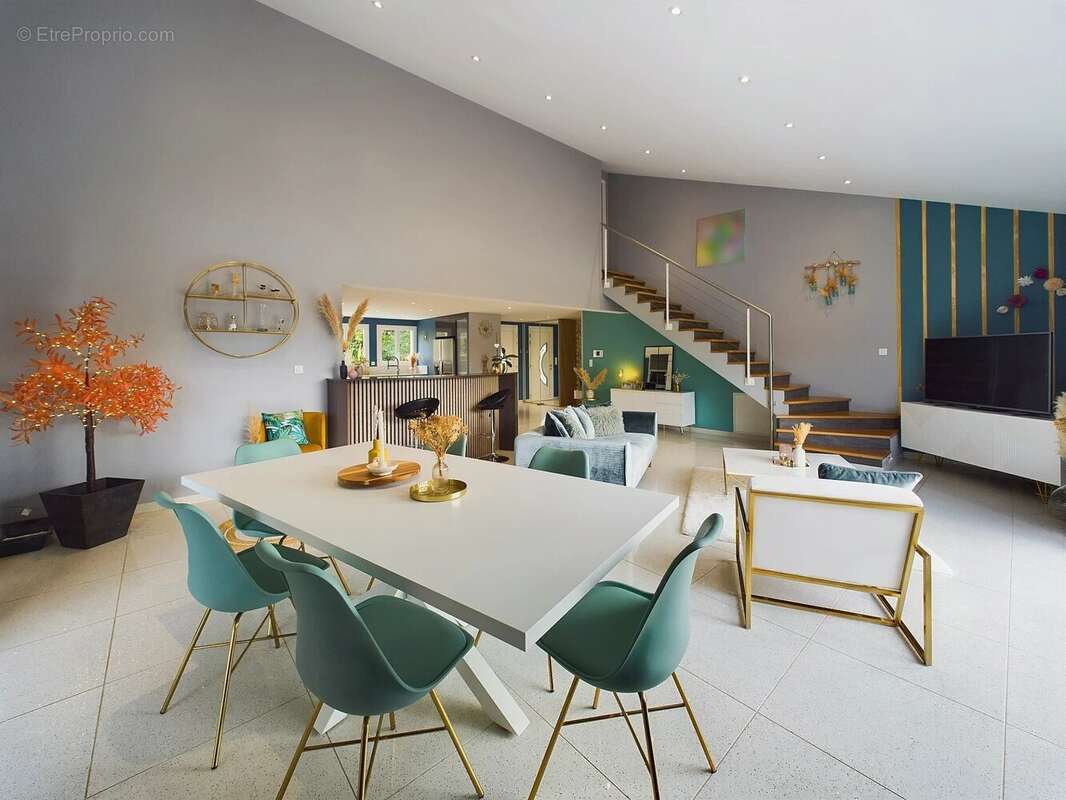 Magnifique propriété avec 2 gîtes, 2 piscines et vue imprenable - photo 7