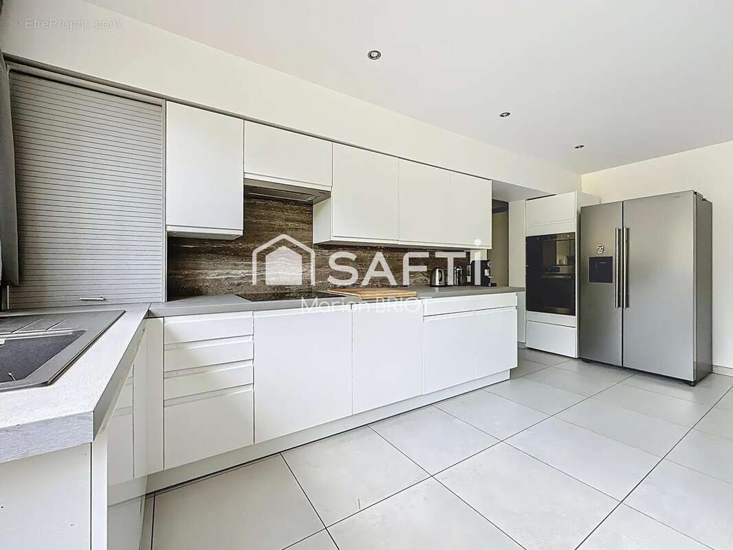 Photo 2 - Appartement à HOUILLES