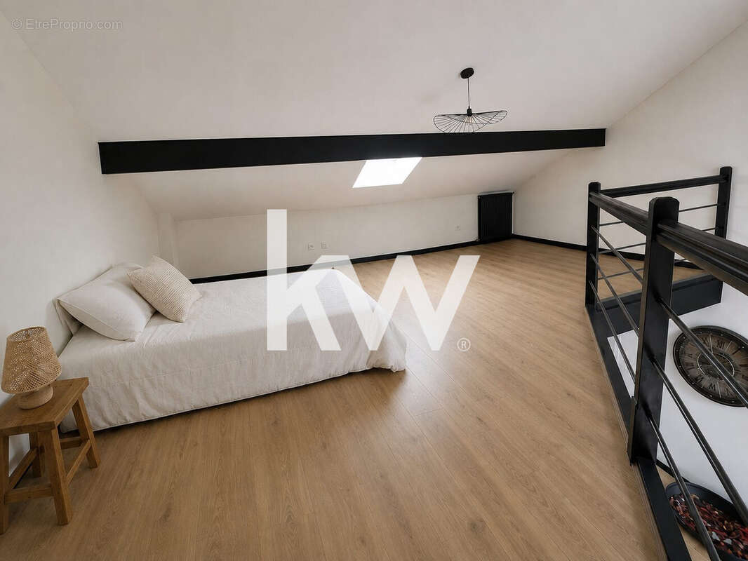 Maison 113 m² à Saint-Etienne  - photo 9