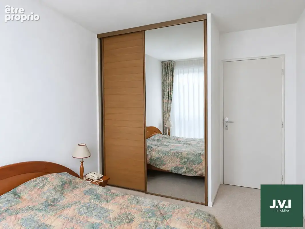 A VENDRE Appartement Enghien Les Bains 4 pièce(s) 79 m² - photo 11