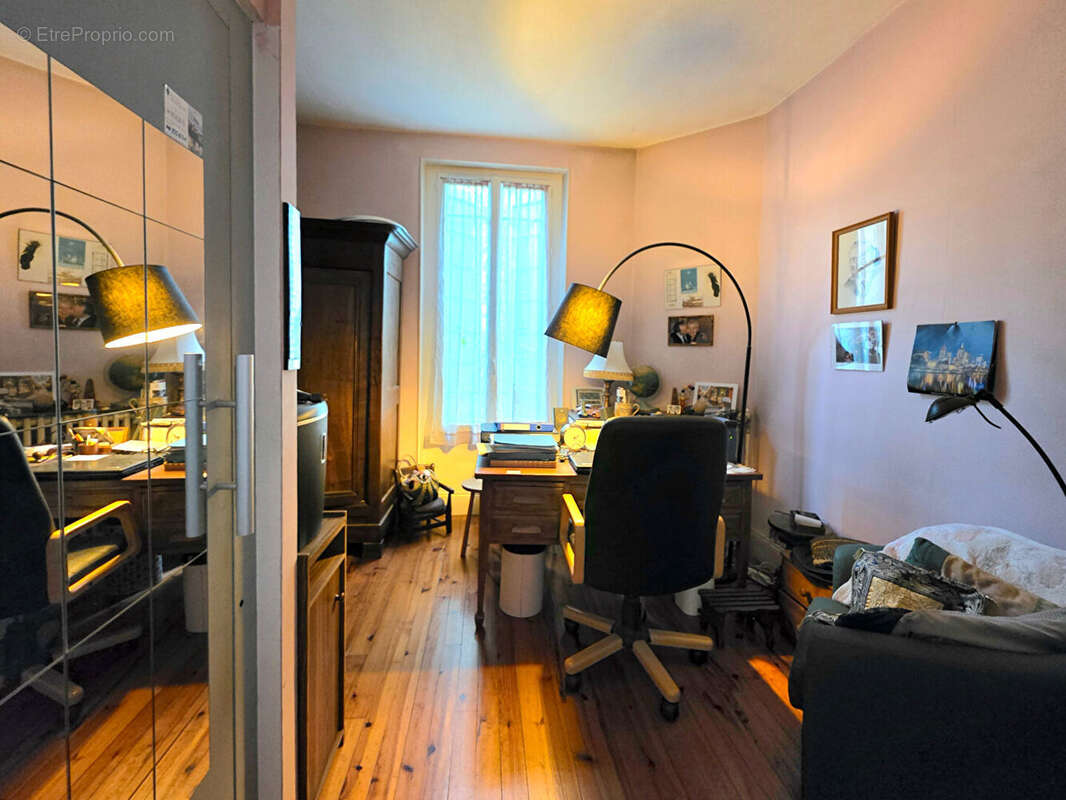 Maison à ROMANS-SUR-ISERE