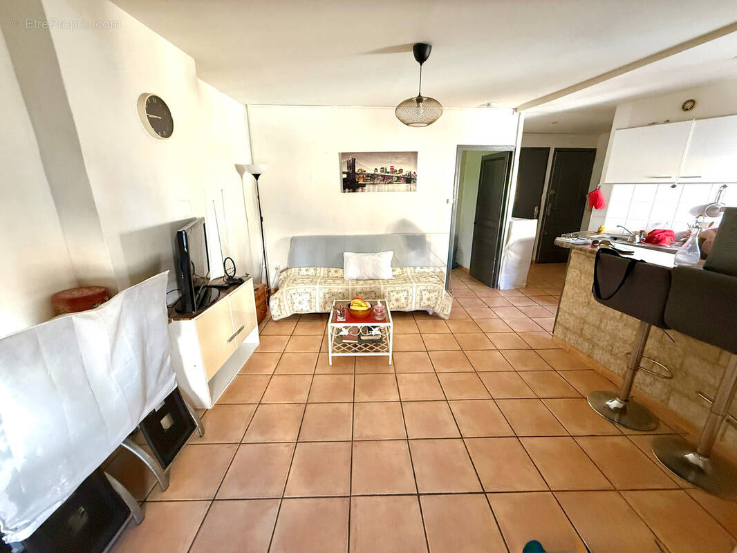 Appartement à MARSEILLE-9E