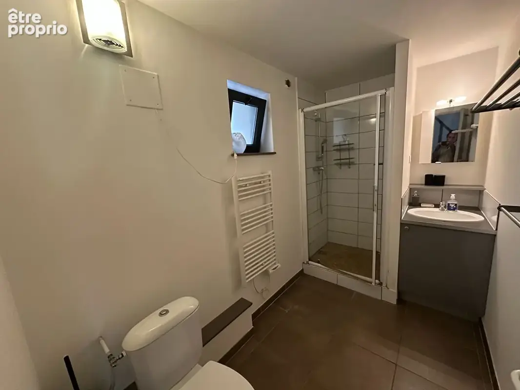 Vente Aix nord en exclusivité LC Gestion vous propose un appartement indépendant de type 2 avec cour privative - photo 6