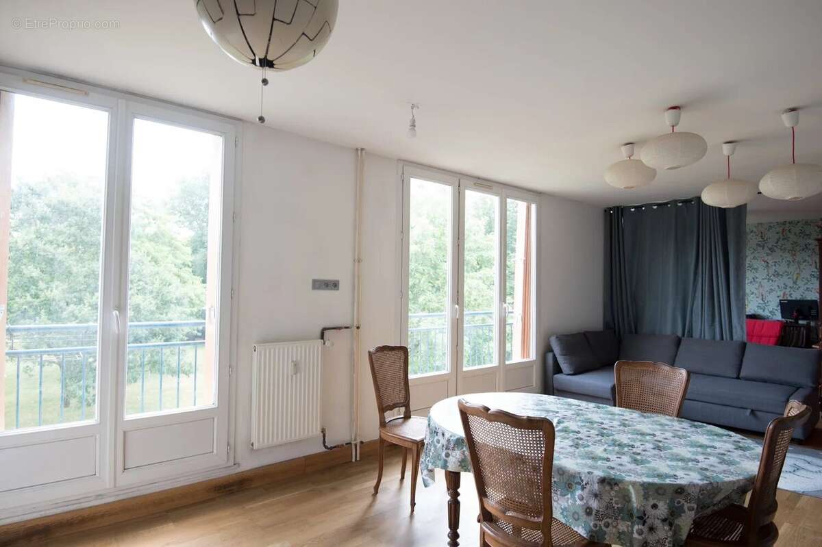 Appartement à VERSAILLES