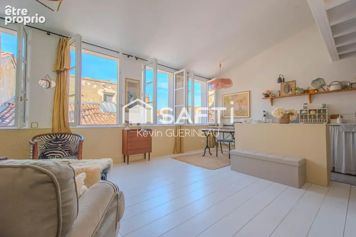 Photo 1 - Appartement à BORDEAUX