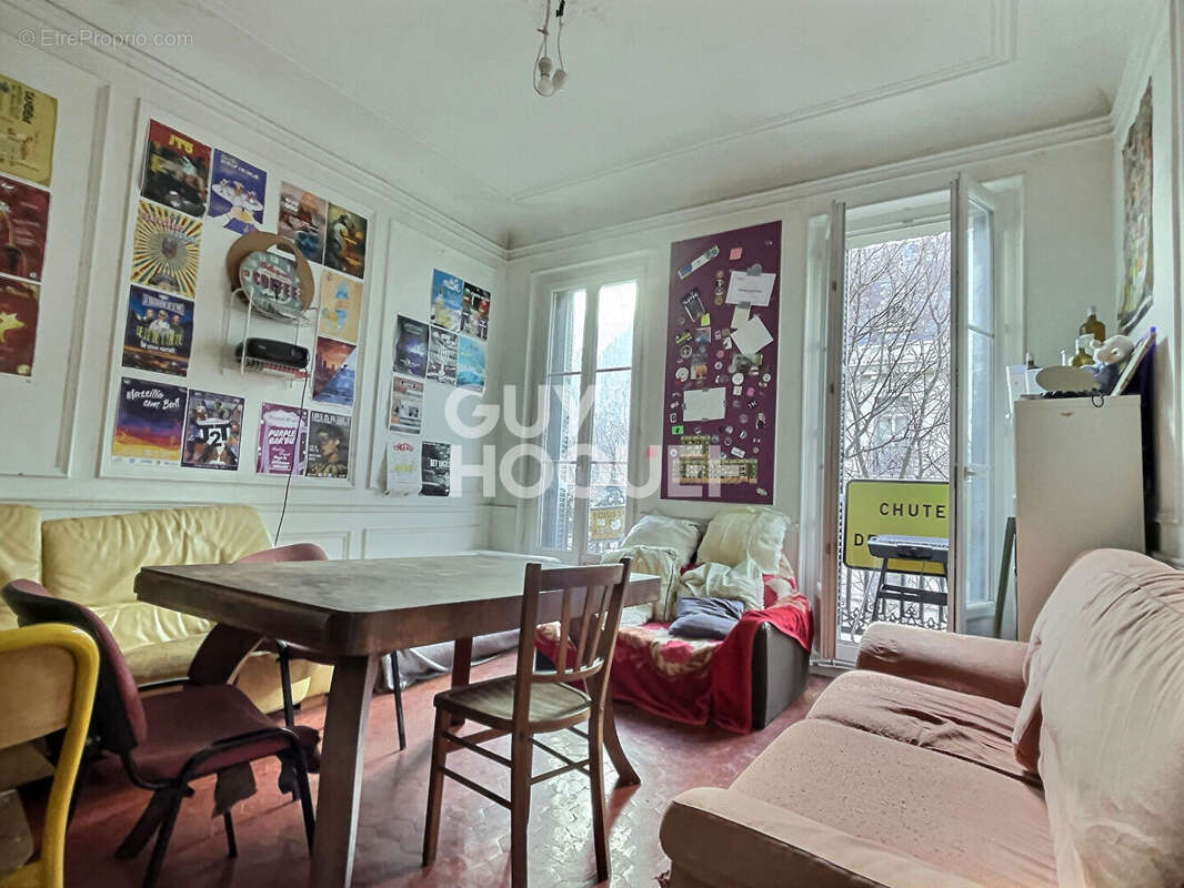 Appartement à MARSEILLE-1E