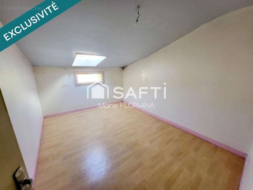 Maison 86 m² à Thoirette  - photo 5