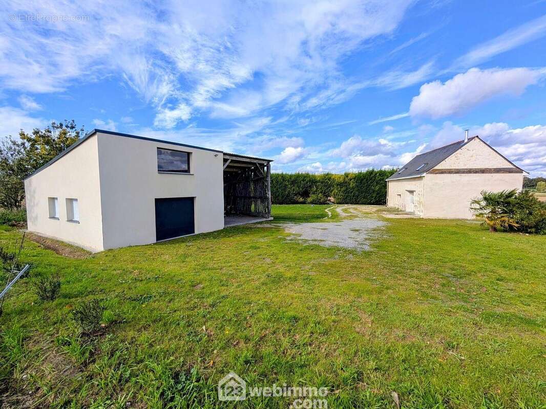 Maison et garage indépendant - Maison à BAUNE