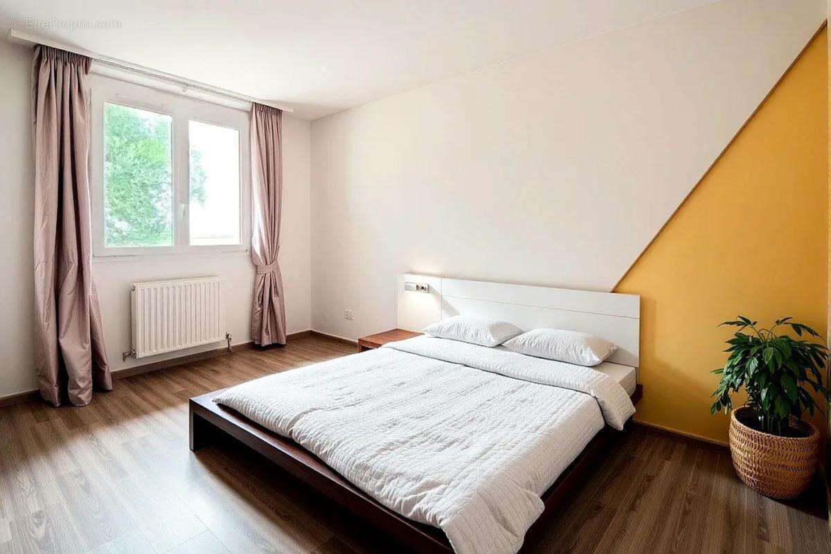 Maison à SAINTE-SOULLE