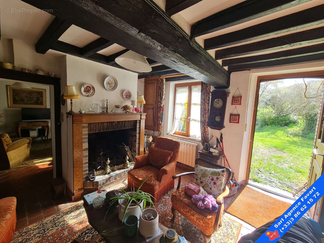 Maison à LA FERTE-LOUPIERE