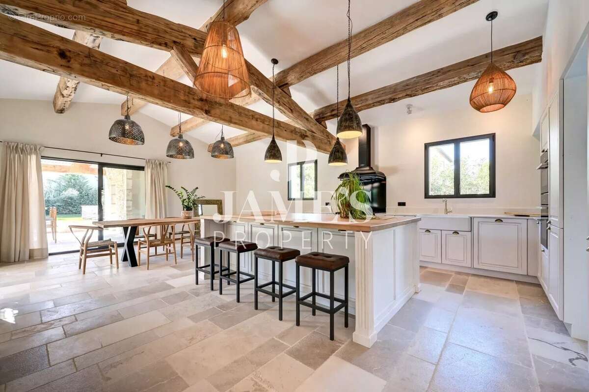 Maison à SAINT-REMY-DE-PROVENCE