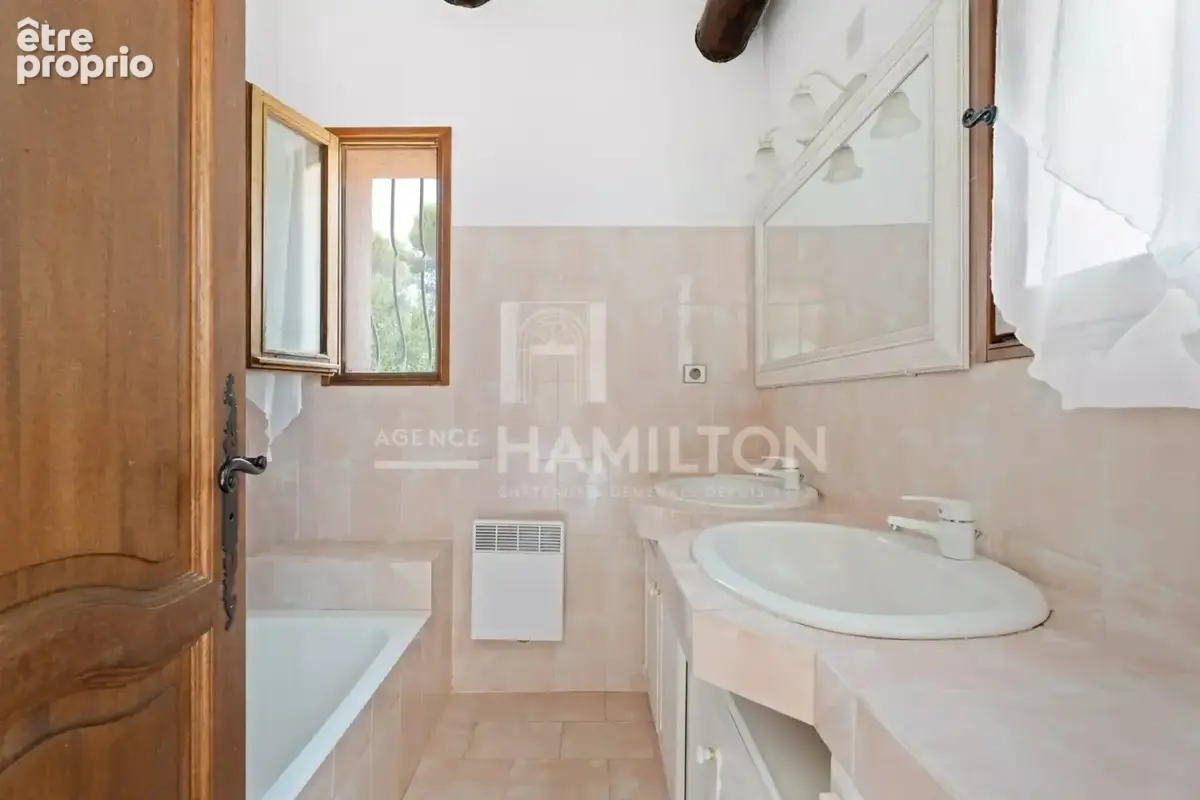 Villa avec piscine à proximités des écoles - photo 14