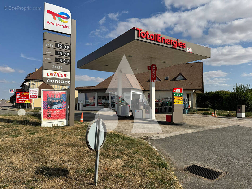 Maison à ECARDENVILLE-LA-CAMPAGNE