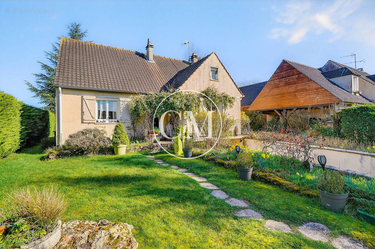 Maison à RAMBOUILLET