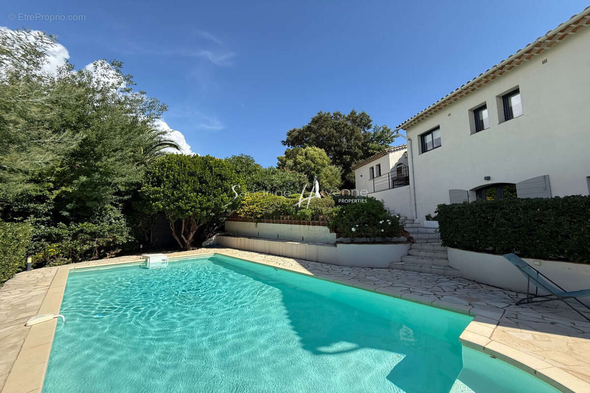 Maison à CAVALAIRE-SUR-MER