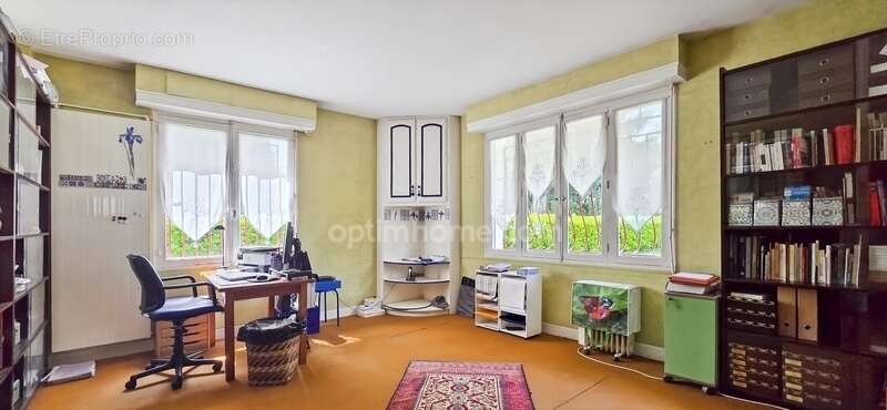 Maison à vendre 9 pièces PAU (64) Rare– Entre Trespoey et Allées de Morlaàs – 260 m² et 1300M2 de terrain - photo 7
