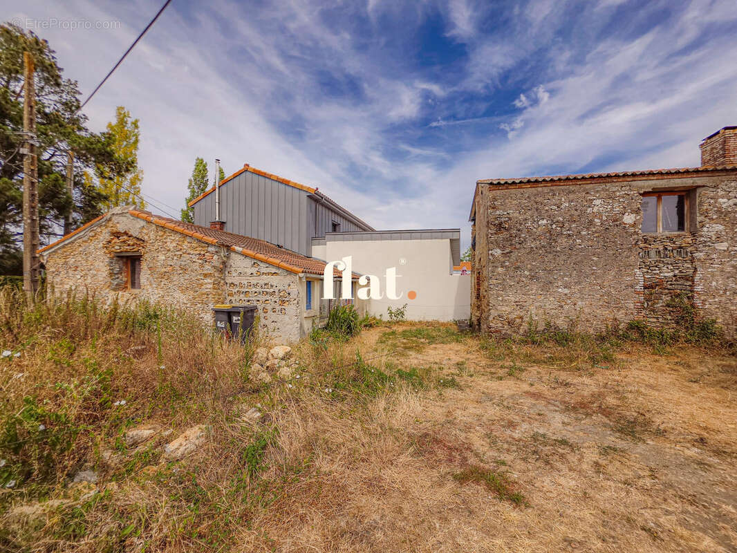 MAISONS A RENOVER - Chaumes en RETZ / 20 min de Pornic - photo 5