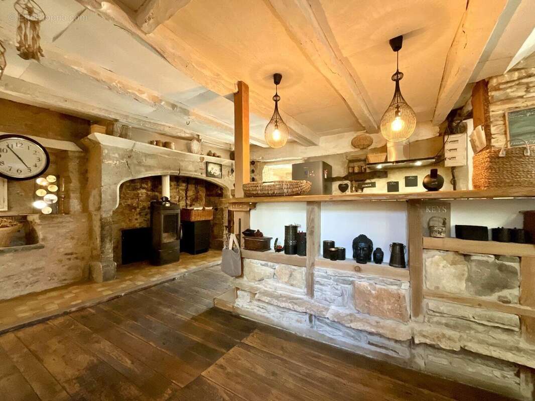 Maison historique - 120m² hab - vue imprenable - photo 7