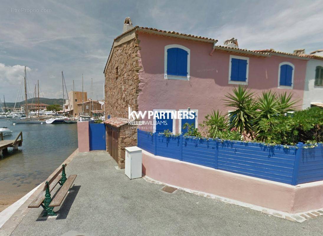 Maison à GRIMAUD