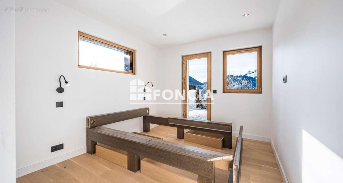 L’élégance alpine en pied de pistes : superbe chalet 4 chambres à Crest-Voland - photo 12