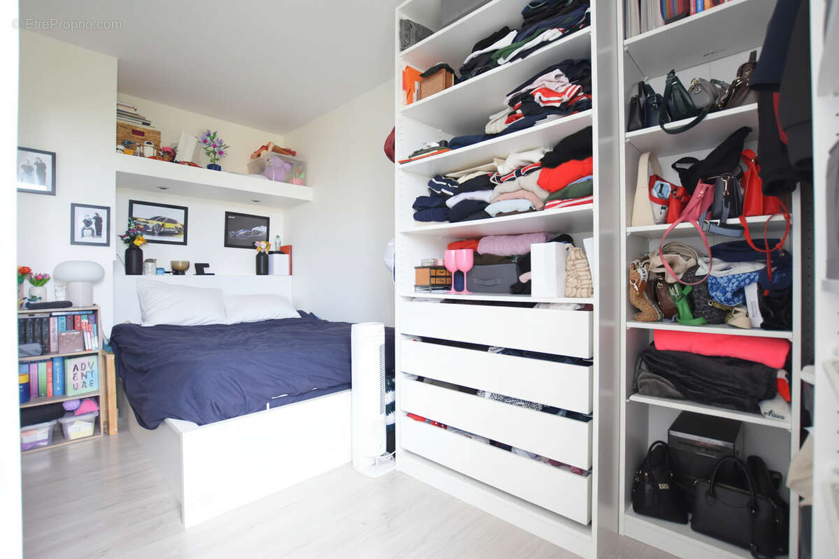 Appartement à LE PERRAY-EN-YVELINES