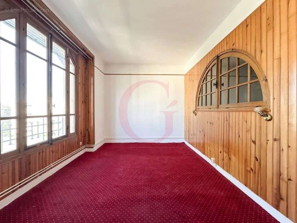 Appartement à BOURG-LA-REINE