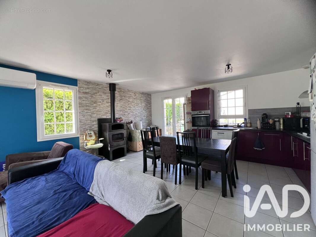 Photo 4 - Maison à BRANNE