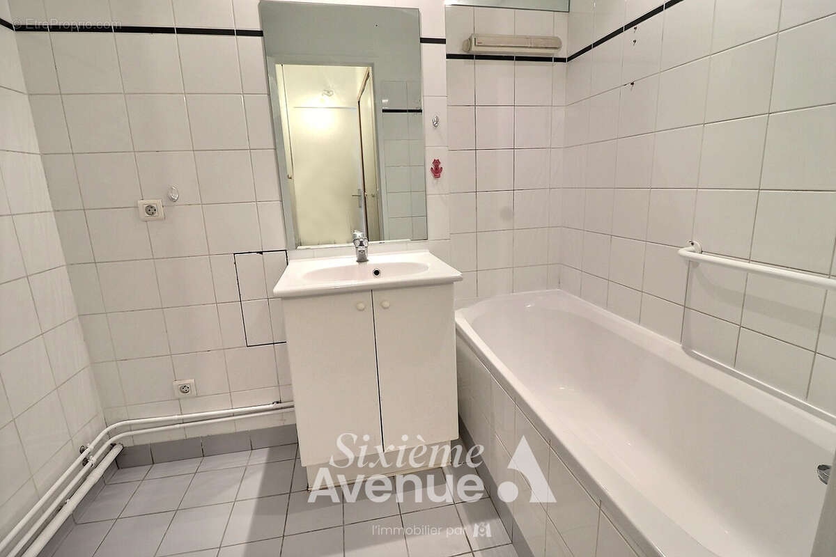 Appartement à CHAVILLE