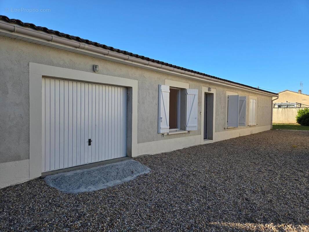 Photo 1 - Maison à GENSAC