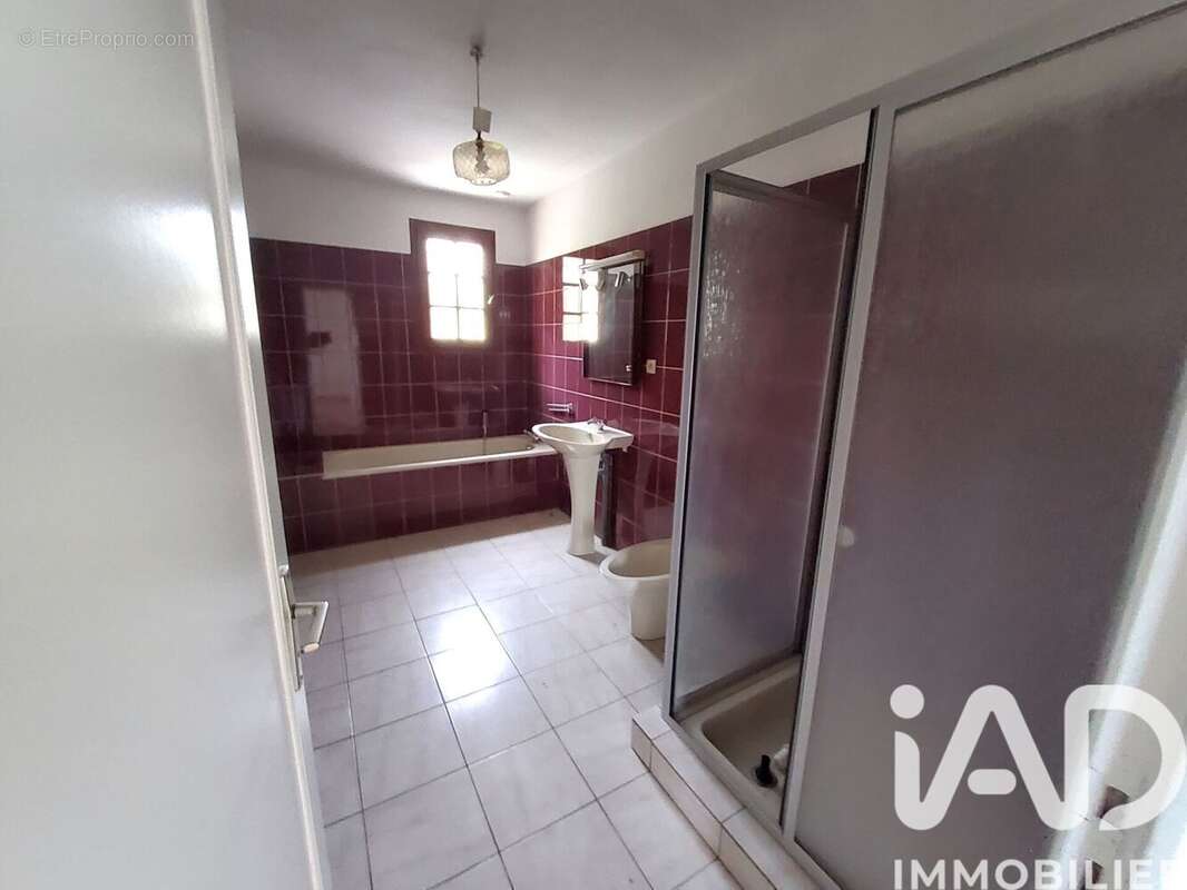 Photo 8 - Maison à AVRILLE