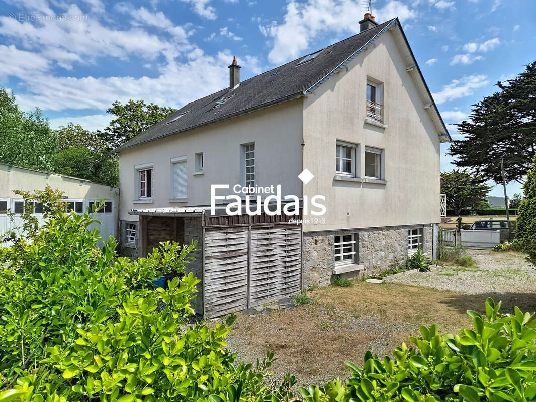 Maison à HAUTEVILLE-SUR-MER