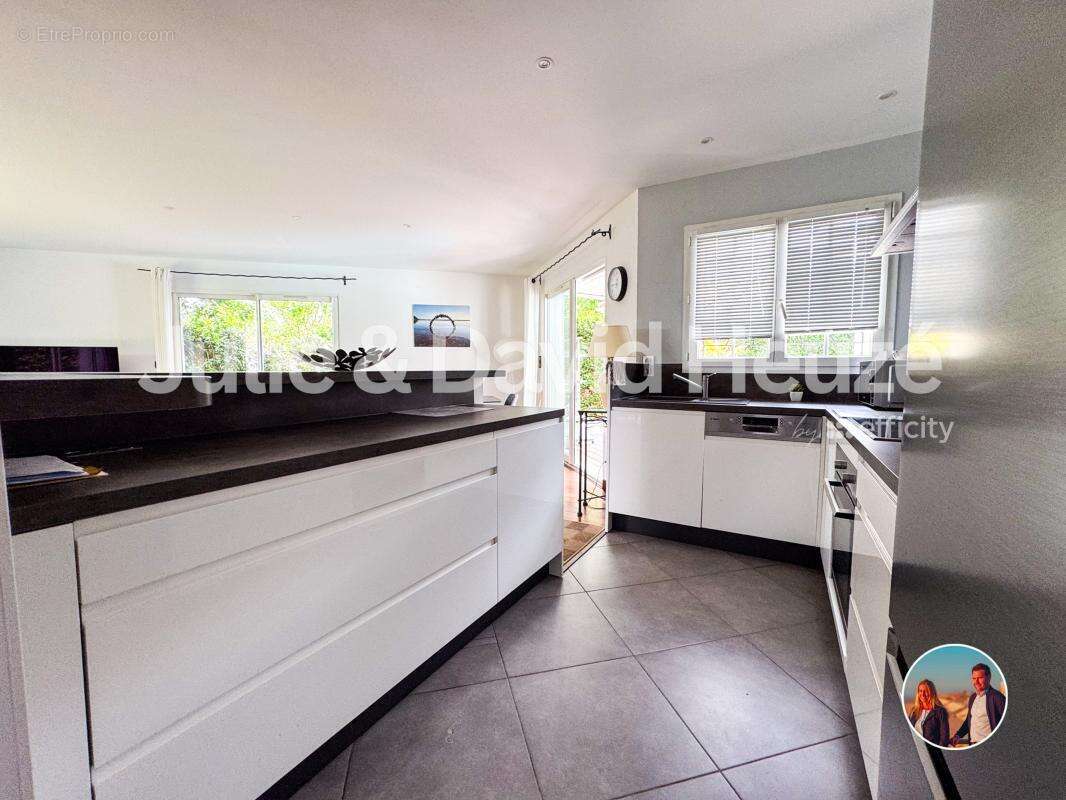 Maison 116 m² à Lacanau  - photo 4