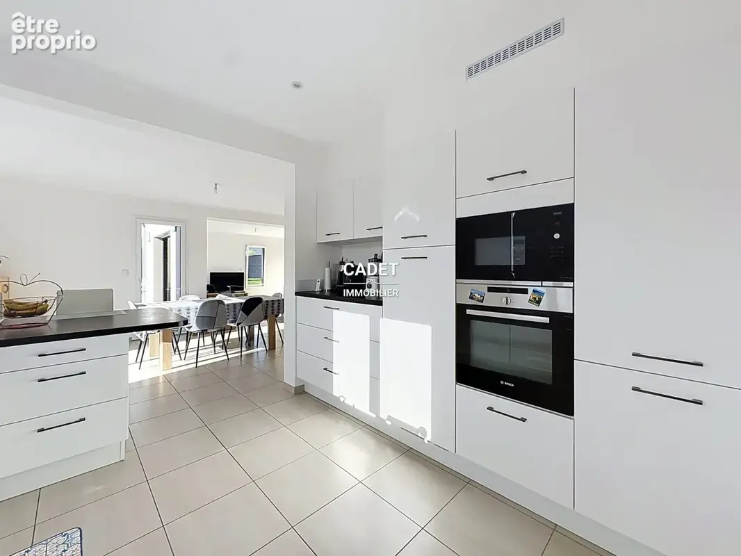 Maison 6 pièces 140 m² à vendre à Saint-Pair-Sur-Mer (50380) - photo 6