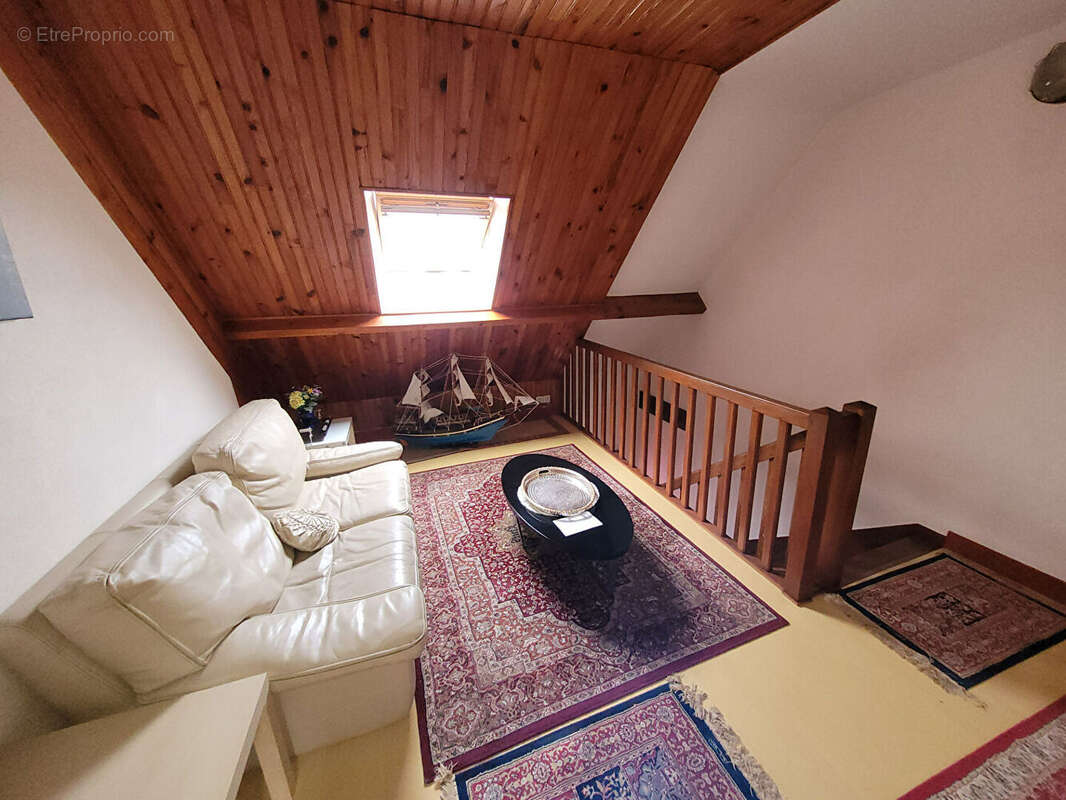 Maison à SAINT-LYE-LA-FORET