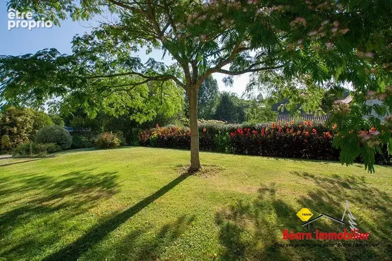 Maison 9 pièces 213 m² à vendre à Salies-De-Bearn (64270) - photo 3