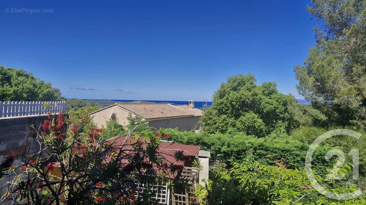 Maison à SIX-FOURS-LES-PLAGES