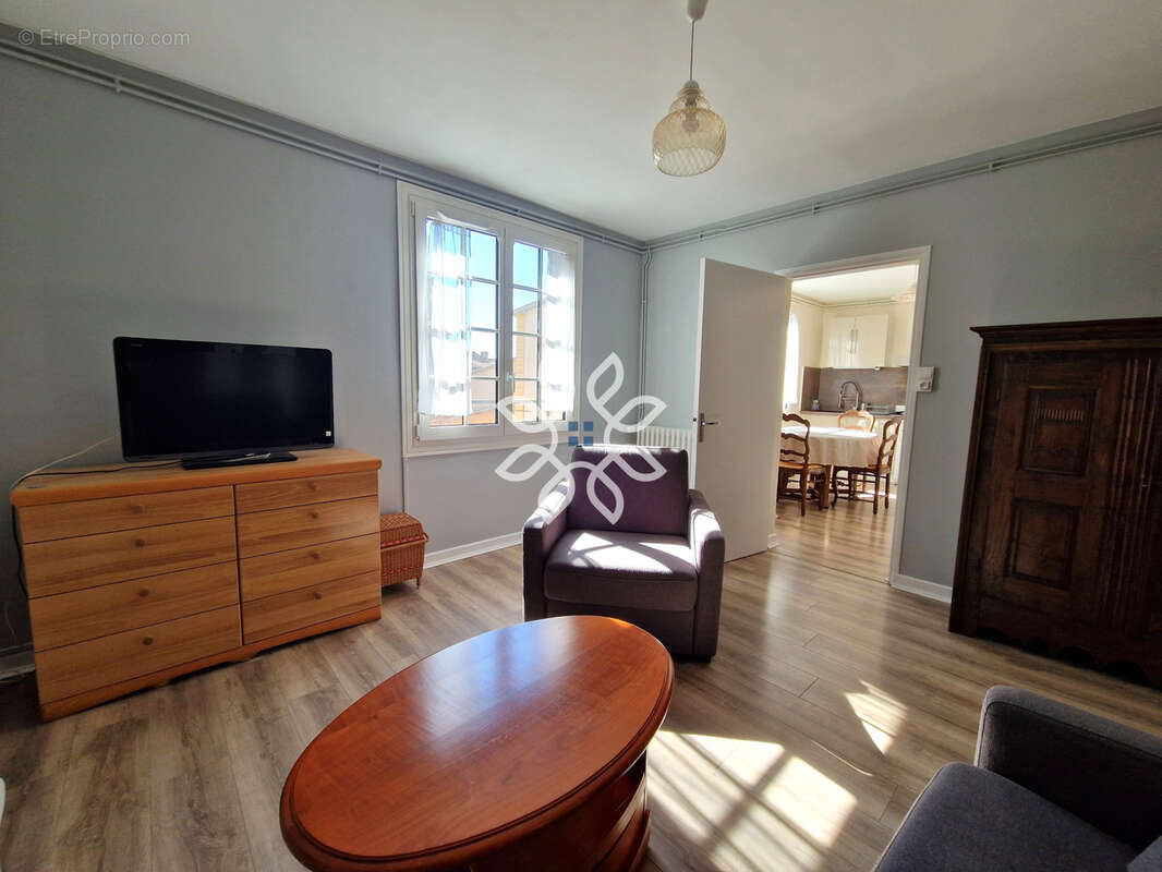 Appartement meublé au cœur de Brioude   Idéal investissement - photo 3