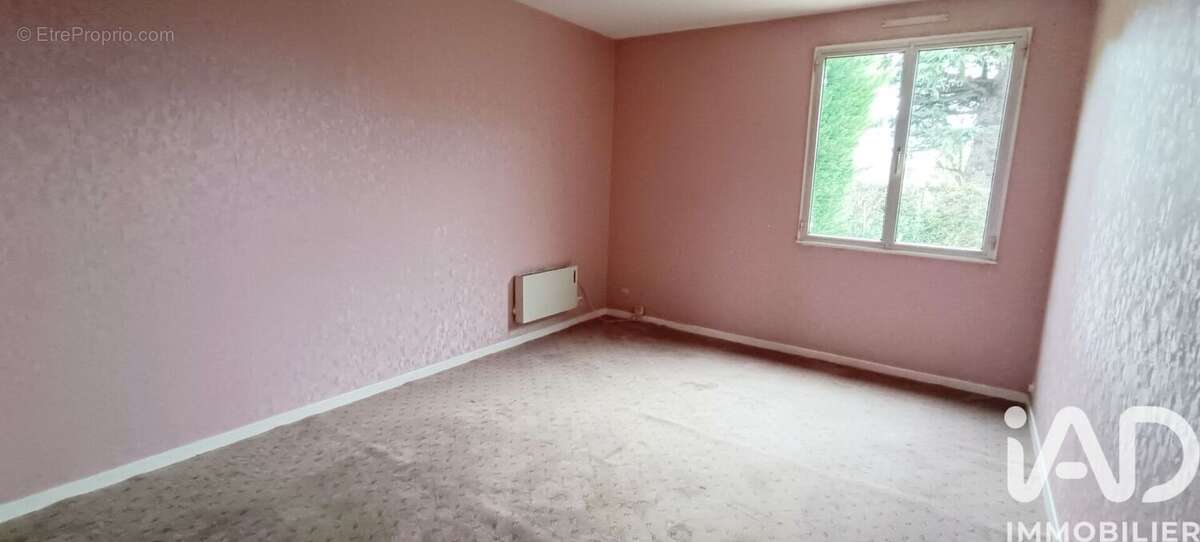 Photo 7 - Maison à LA VILLE-AUX-DAMES