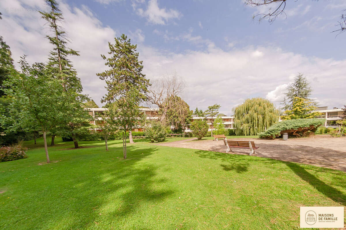 Appartement à RUEIL-MALMAISON
