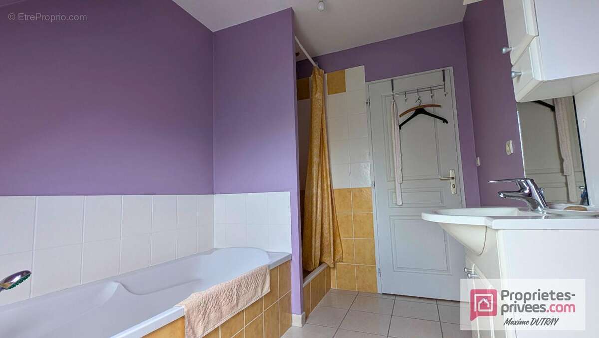 Maison à CHATEAU-RENAULT