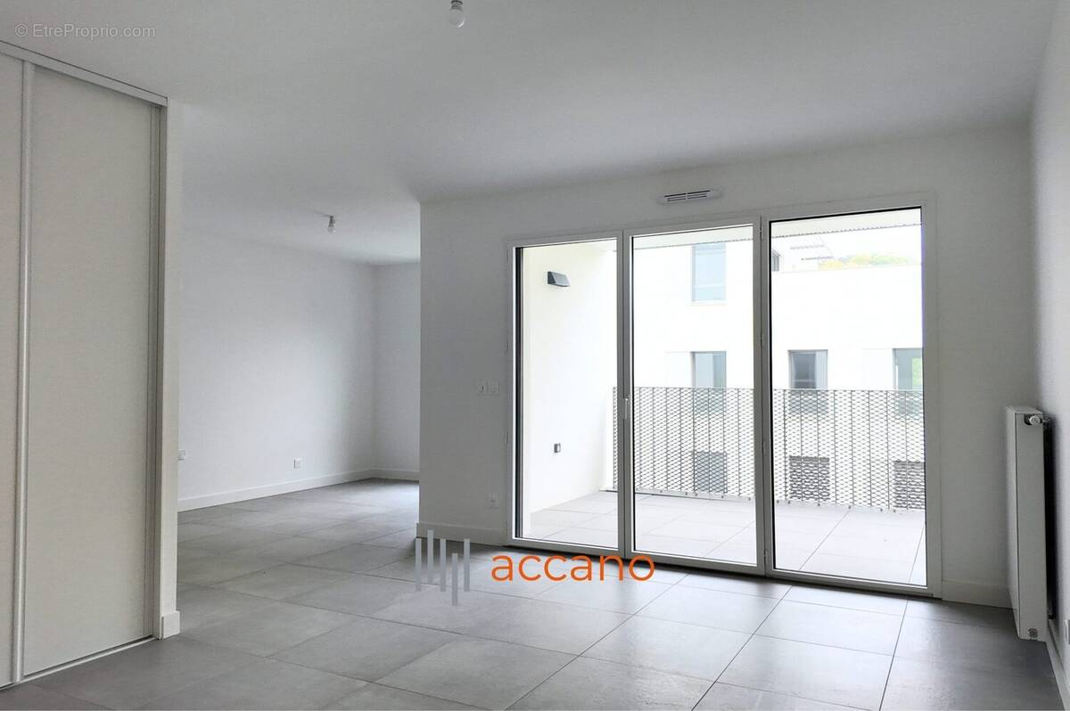 Appartement à LYON-9E