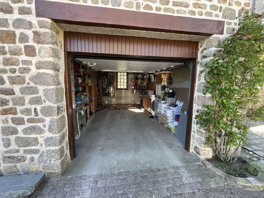 Maison à PONTS