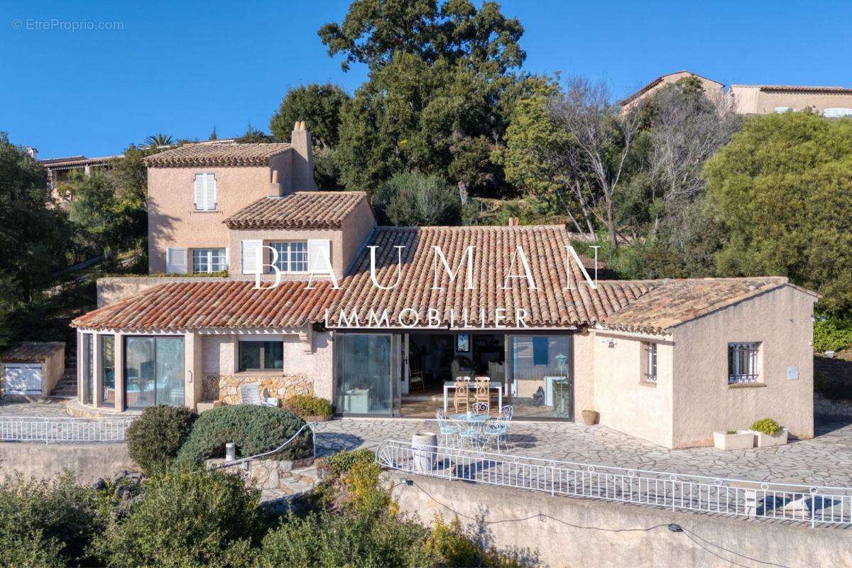 Maison à SAINT-RAPHAEL