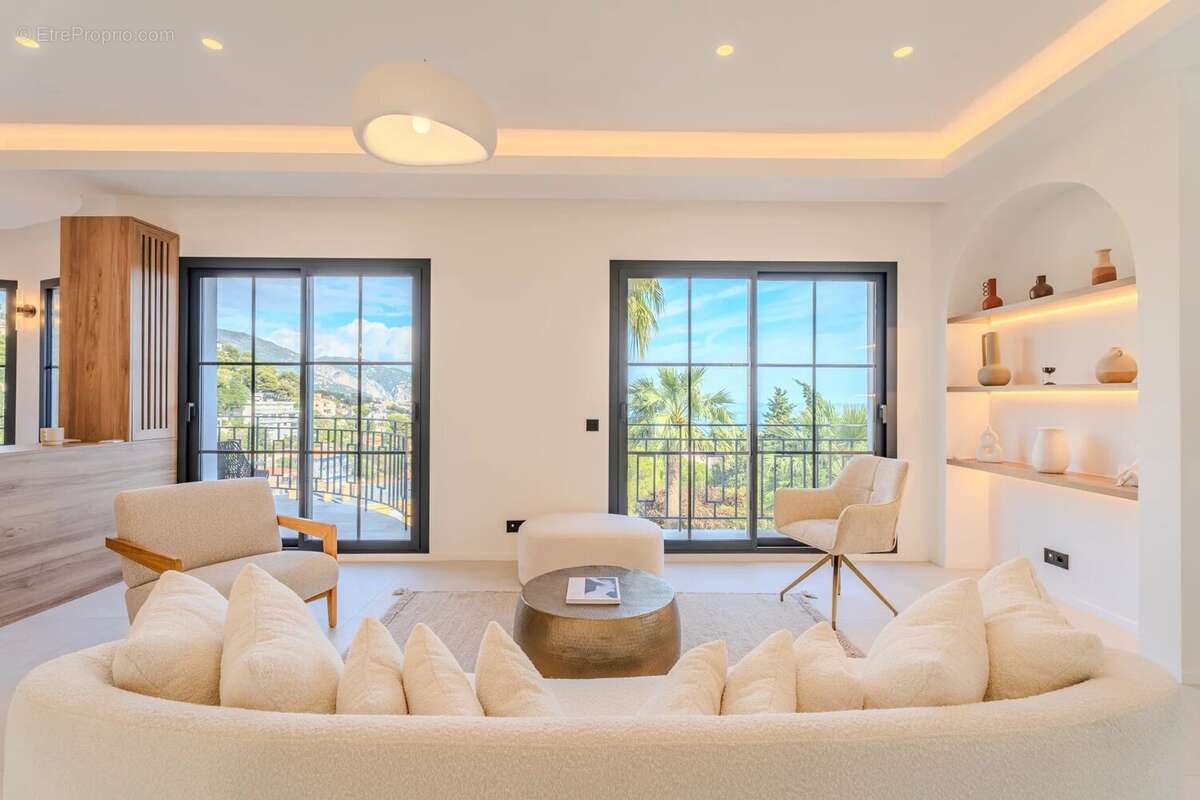 Maison à ROQUEBRUNE-CAP-MARTIN