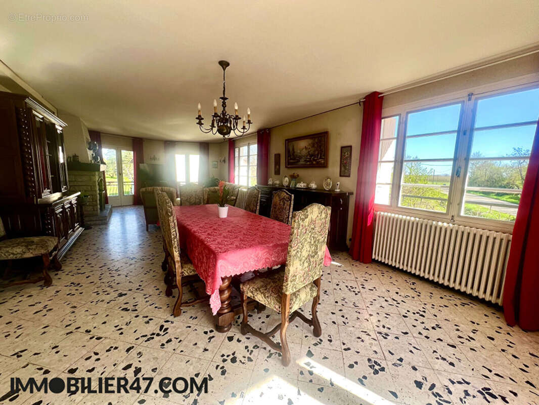 Maison sur sous sol avec dépendances - photo 18
