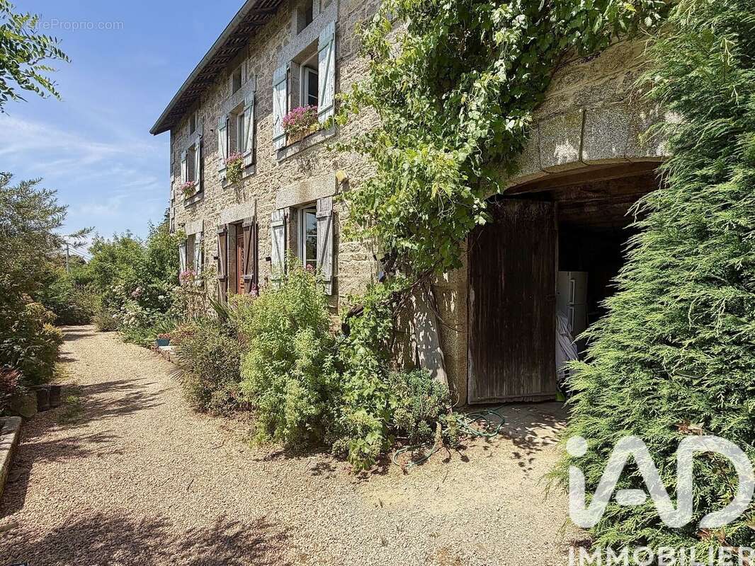 Maison 135 m² à Cheissoux  - photo 7