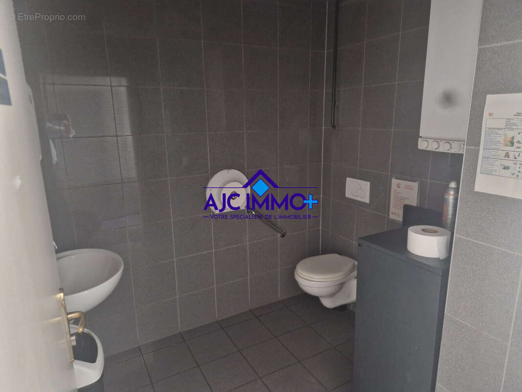 Commerce 125 m² à Strasbourg  - photo 4