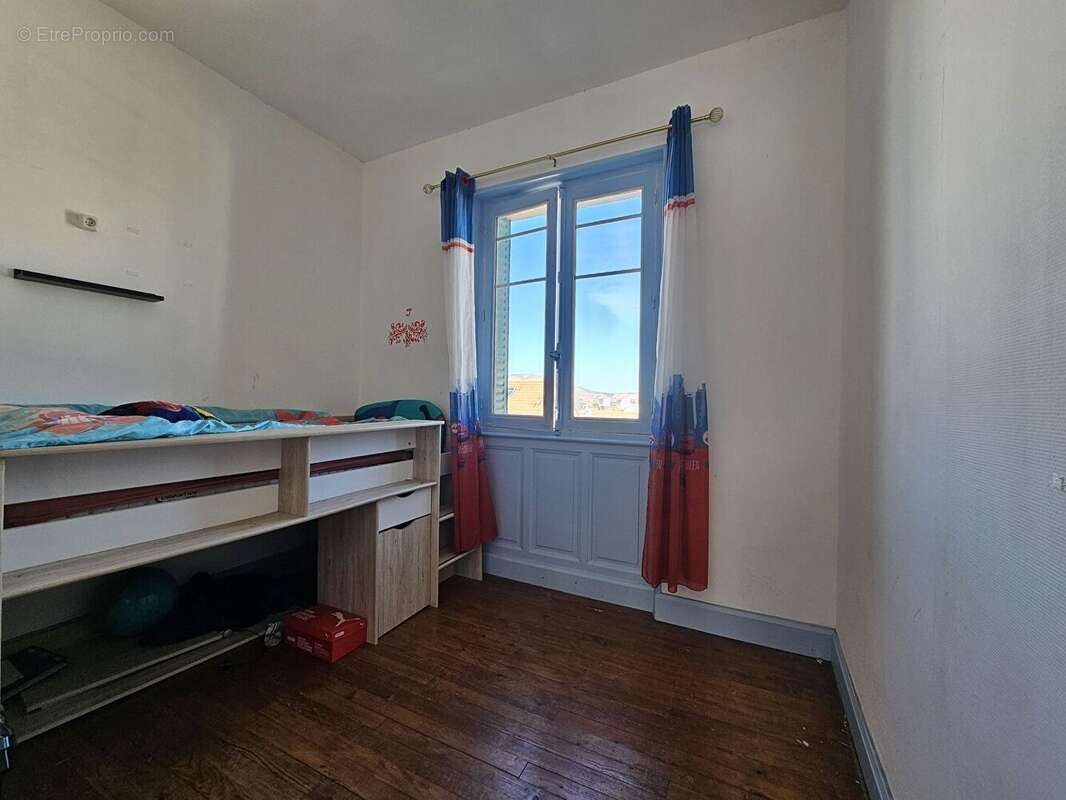 Maison à CLERMONT-FERRAND