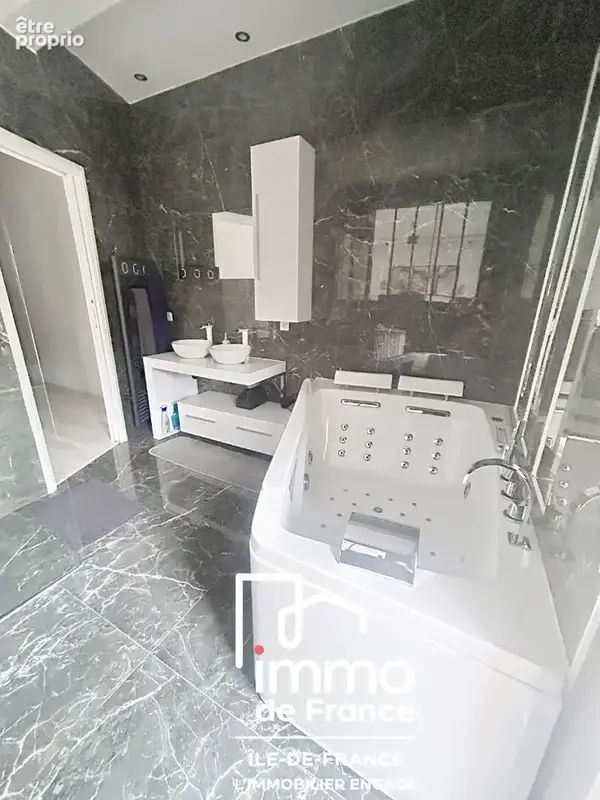 Maison Montfermeil 7 pièce(s) 175m2 - photo 13